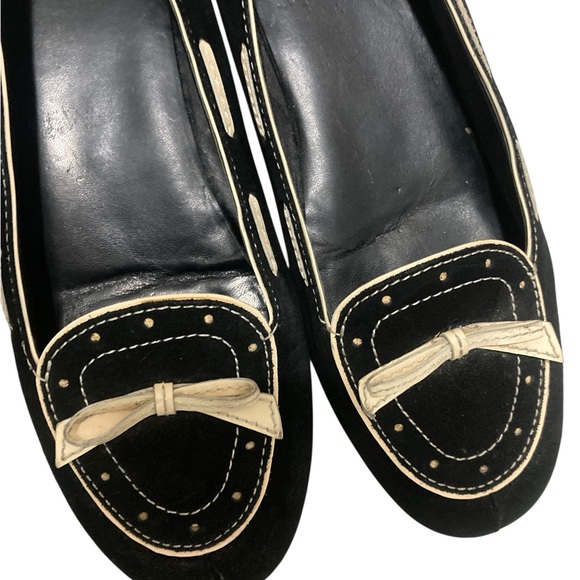 Coach Women's Black and Cream Suede Loafers w/ cute bows-9.5 - Picture 3 of 7